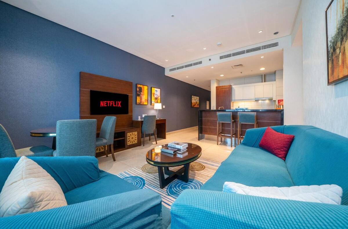 1br 5-star W & Infinity Pool & Gym Canal Views